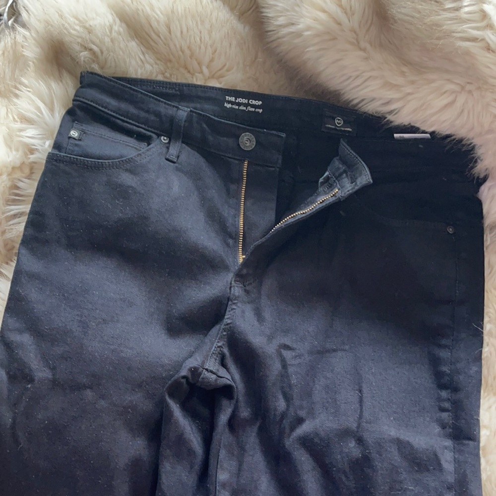JODI crop AG Jeans Great Condition, Pulp Fiction Black Pants
